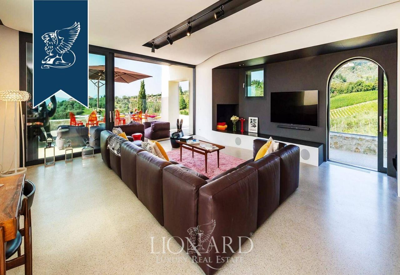 Villa in Capannori, Italy, 550 m² - picture 16