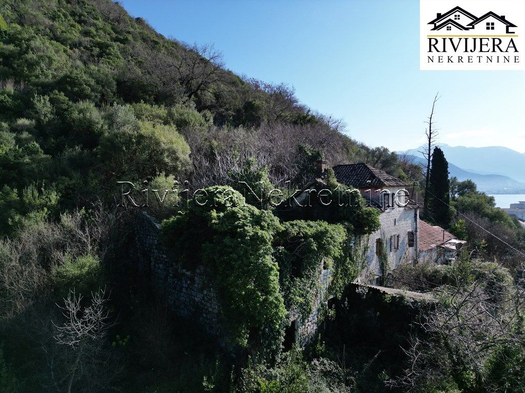 Cottage in Herceg-Novi, Montenegro, 57 m² - picture 6