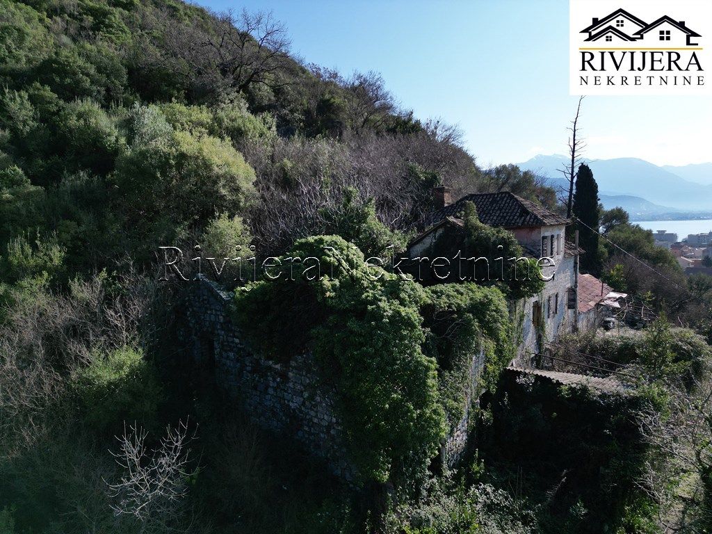 Cottage in Herceg-Novi, Montenegro, 57 m² - picture 7