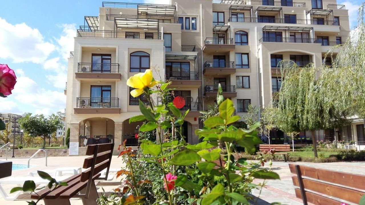 Flat in Sveti Vlas, Bulgaria, 34 m² - picture 1
