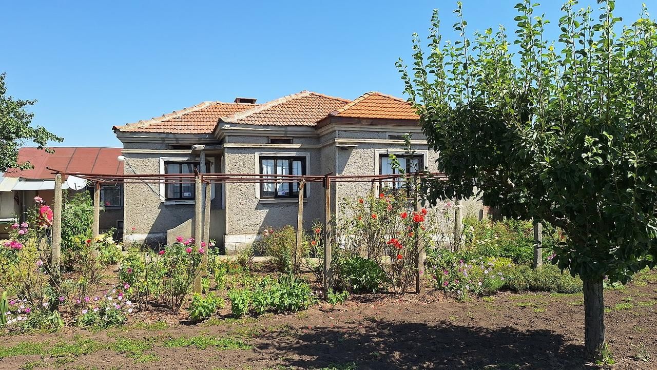 Casa en Balchik, Bulgaria, 100 m² - imagen 1