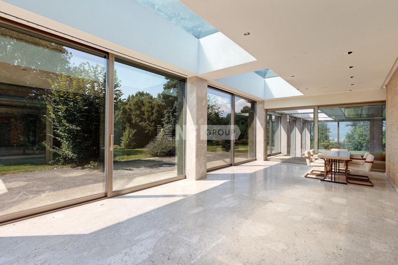 Villa en Friburgo, Suiza, 1 100 m² - imagen 6