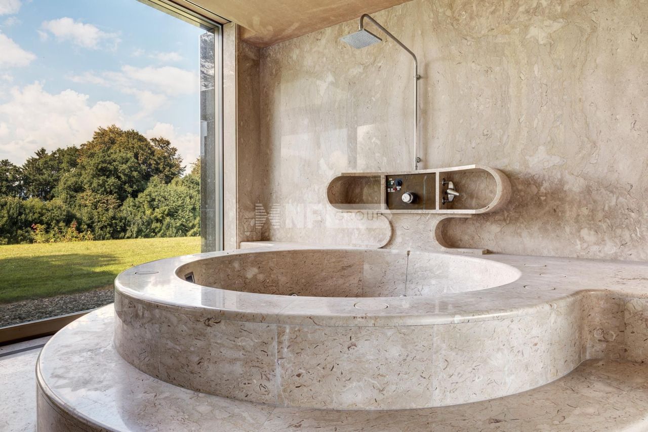 Villa en Friburgo, Suiza, 1 100 m² - imagen 9