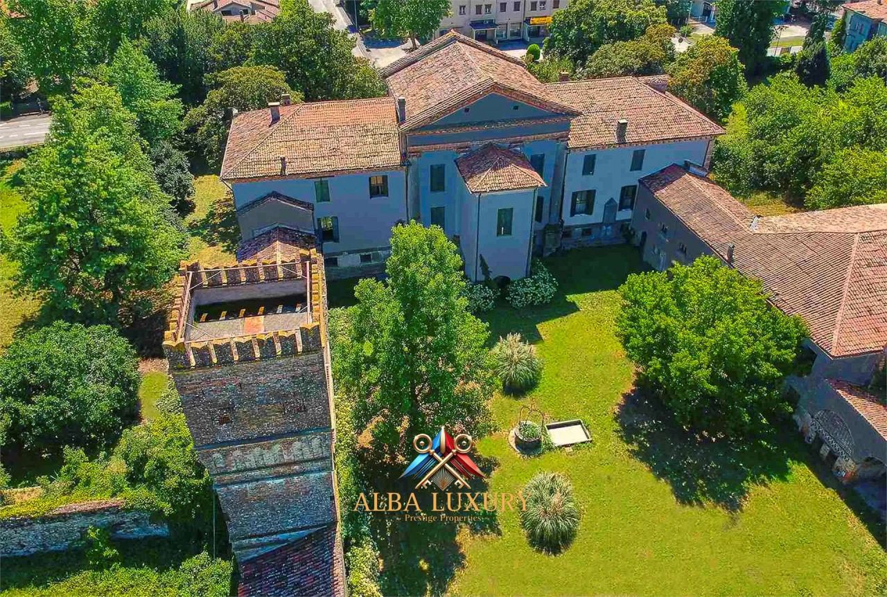 Villa in Abano Terme, Italy, 6 000 m² - picture 1