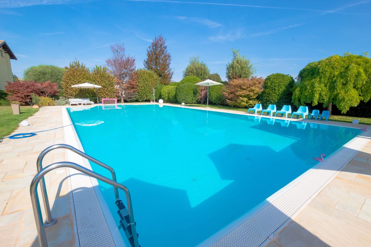 Maison à Asti, Italie, 700 m² - image 4