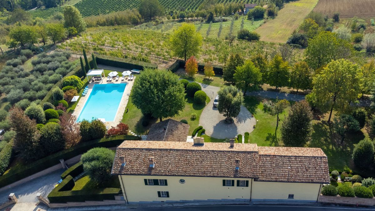 Maison à Asti, Italie, 700 m² - image 5