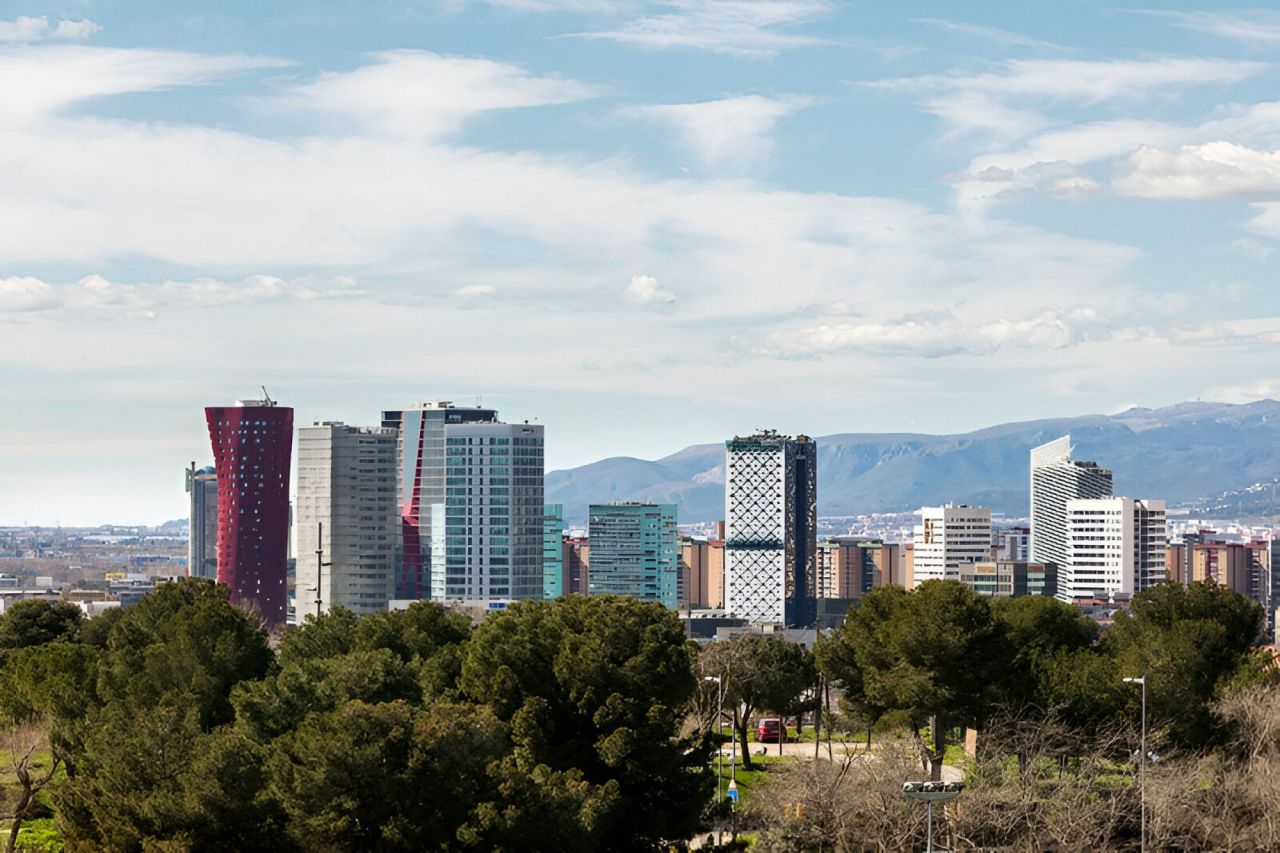 Hotel in Hospitalet de Llobregat, Spanien, 4 375 m² - Foto 1