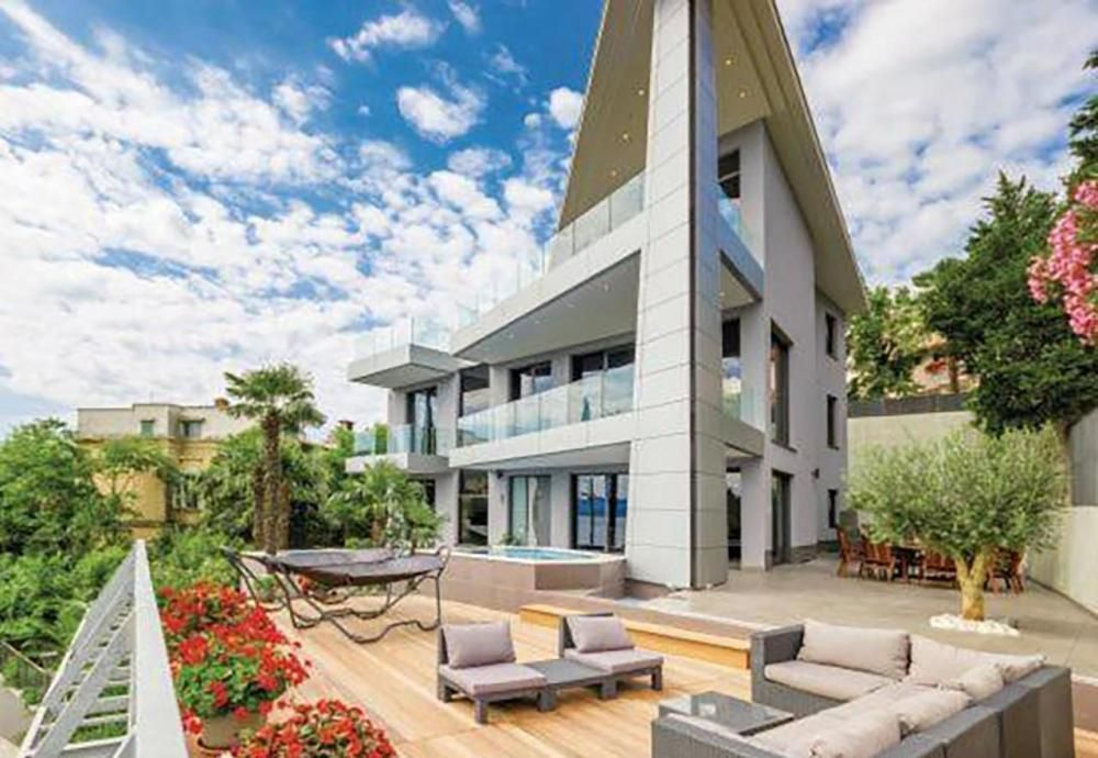 Villa in Opatija, Kroatien, 756 m² - Foto 1