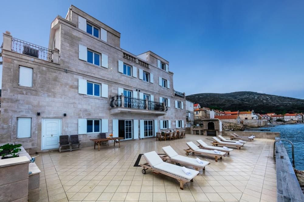 Villa en Vis, Croacia, 307 m² - imagen 1