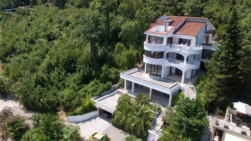 Villa in Opatija, Kroatien, 615 m² - Foto 1