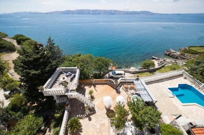 Villa in Novi Vinodolski, Kroatien, 710 m² - Foto 1
