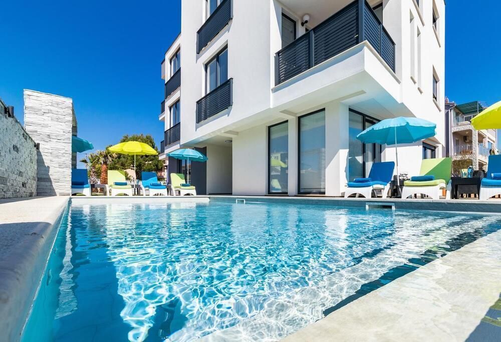 Hôtel à Méduline, Croatie, 440 m² - image 1