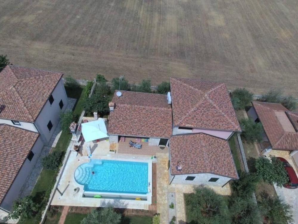 Villa en Poreč, Croacia, 168 m² - imagen 1