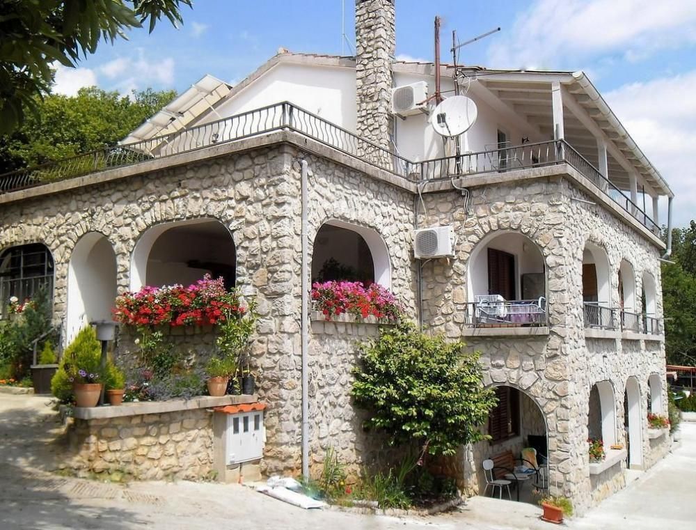 Hotel en Lovran, Croacia, 300 m² - imagen 1