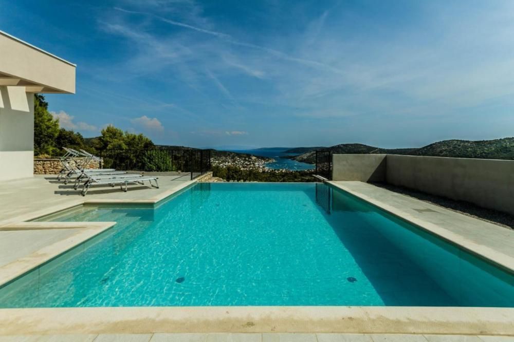 Villa Vinisce, Croacia, 190 m² - imagen 1