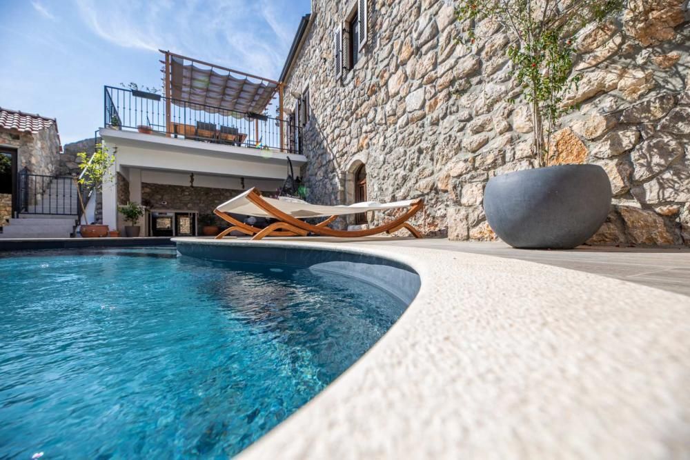 Villa Malinska, Croatie, 240 m² - image 1
