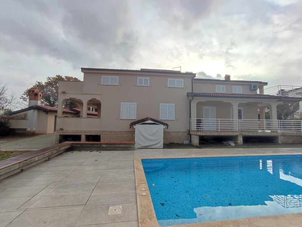 Villa in Rovinj, Kroatien, 258 m² - Foto 1
