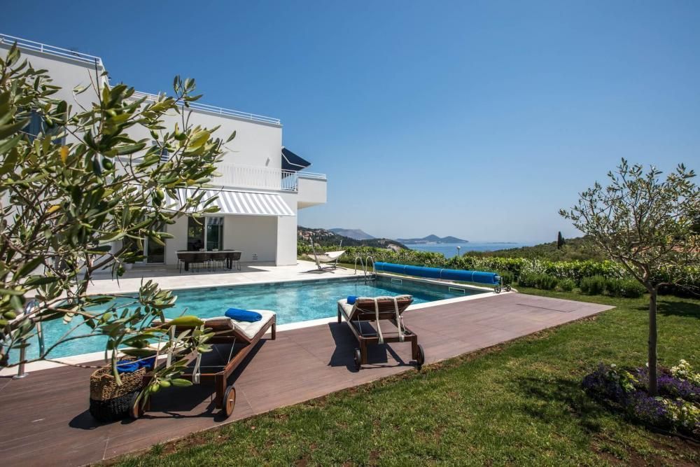 Villa à Dubrovnik, Croatie, 300 m² - image 1