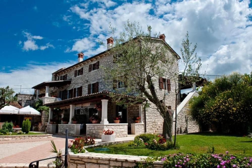 Hotel Kurili, Kanfanar, Kroatien, 600 m² - Foto 1