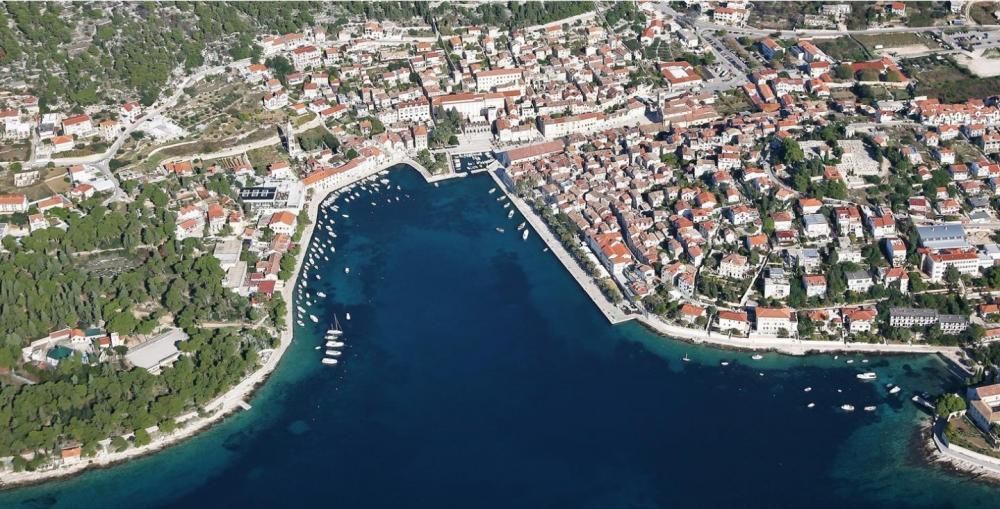 Hôtel sur Hvar, Croatie, 460 m² - image 1