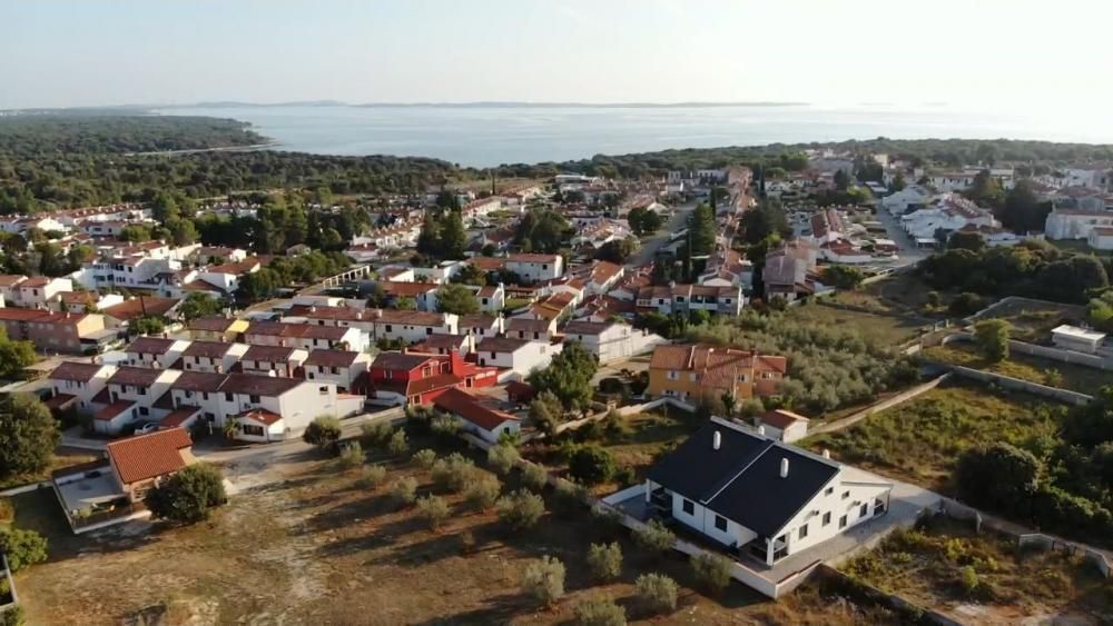 Hotel in Vodnjan, Croatia, 295 m² - picture 1