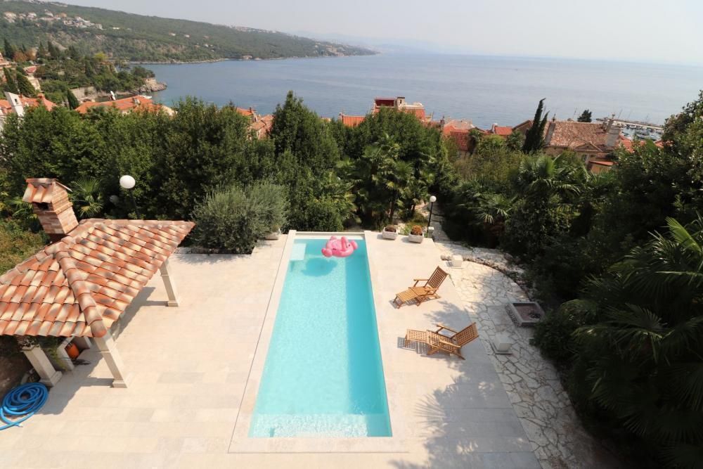 Villa in Opatija, Kroatien, 230 m² - Foto 1