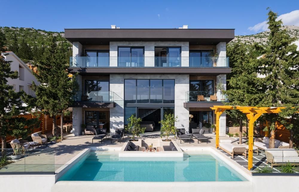 Villa Starigrad, Croatia, 250 m² - picture 1
