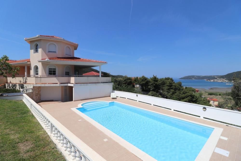 Villa en Rab, Croacia, 410 m² - imagen 1