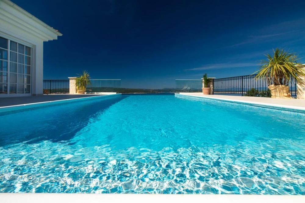 Villa in Crikvenica, Kroatien, 480 m² - Foto 1
