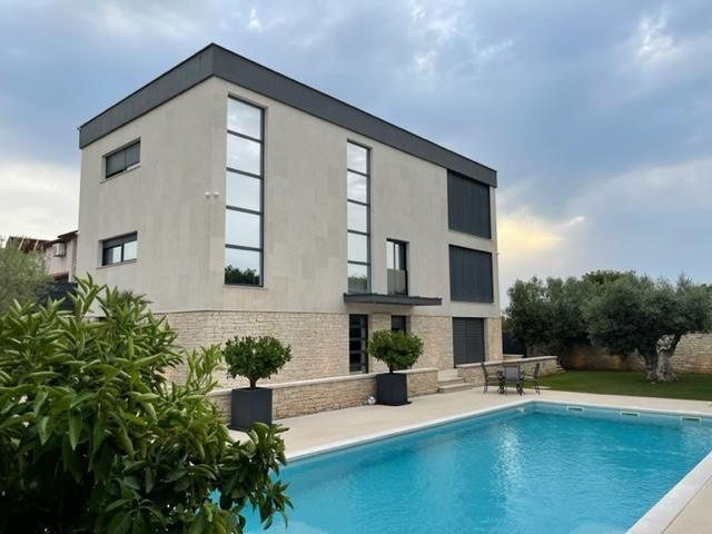 Villa in Vodnjan, Kroatien, 394 m² - Foto 1
