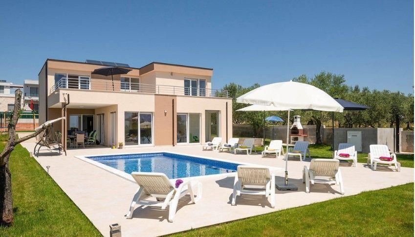 Villa in Vodnjan, Croatia, 250 m² - picture 1