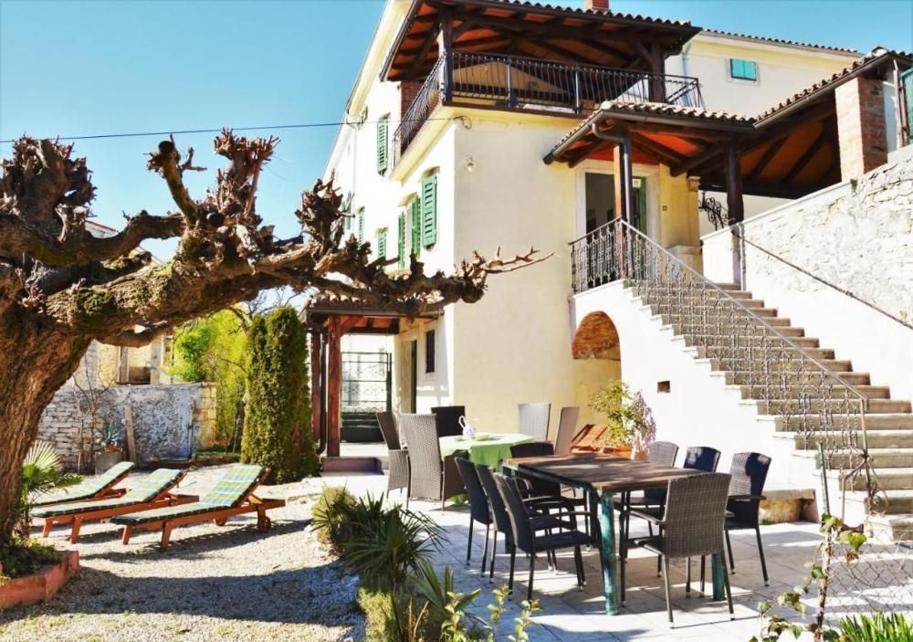 Villa Markovac, Višnjan, Croatie, 800 m² - image 1