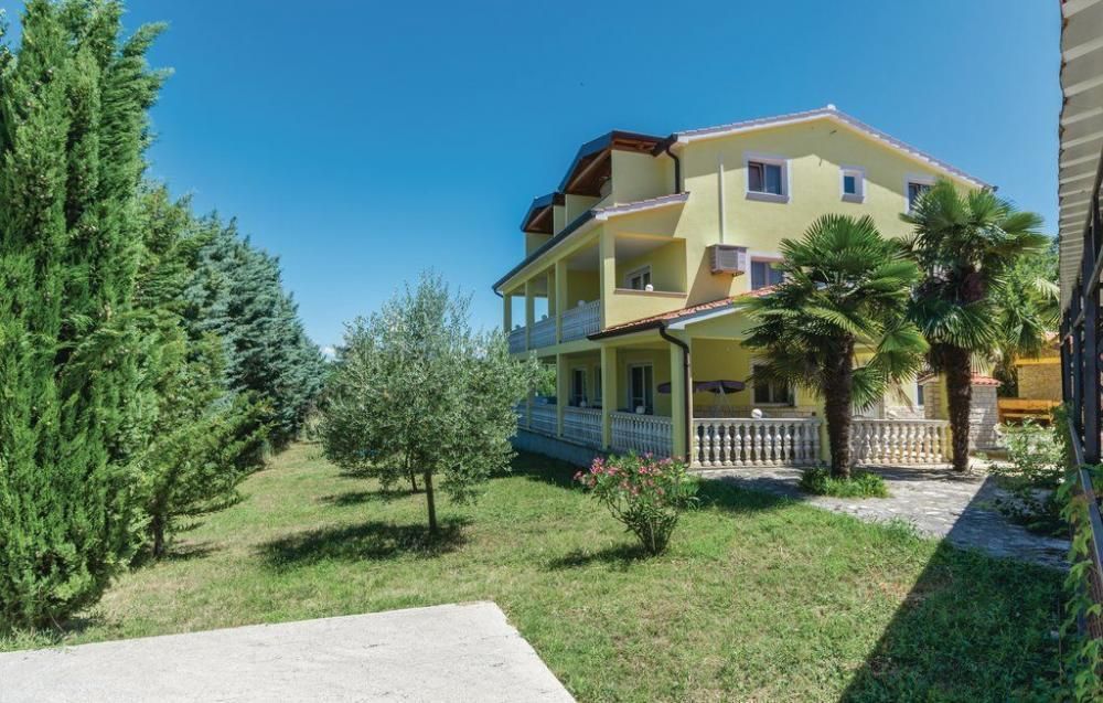 Hôtel à Poreč, Croatie, 510 m² - image 1