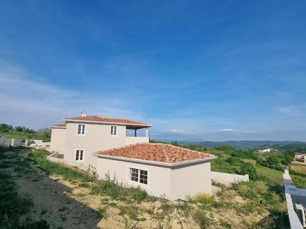 Villa en Vižinada, Croacia, 300 m² - imagen 1