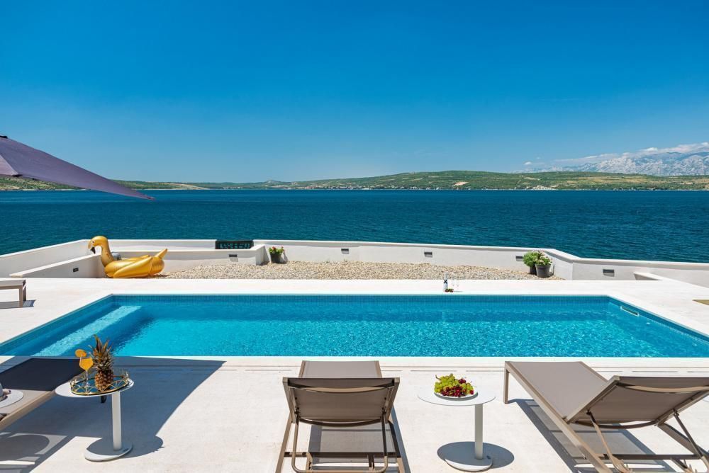 Villa en Zadar, Croacia, 350 m² - imagen 1