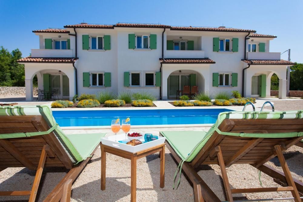 Hotel on Krk, Croatia, 255 m² - picture 1