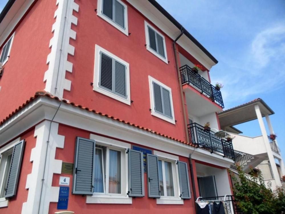 Hotel en Rovinj, Croacia, 1 007 m² - imagen 1