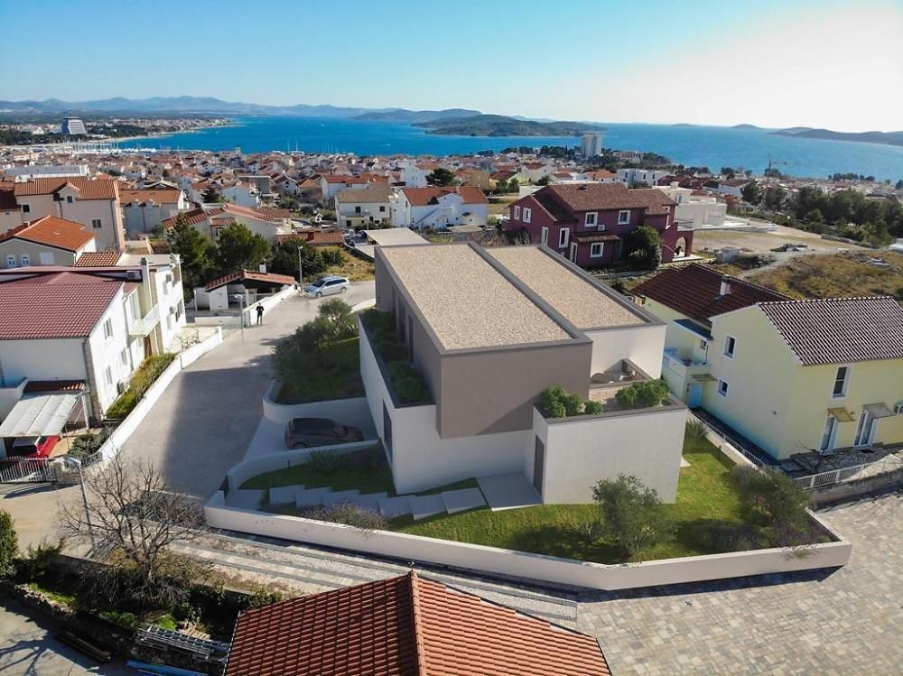 Villa in Vodice, Kroatien, 233 m² - Foto 1