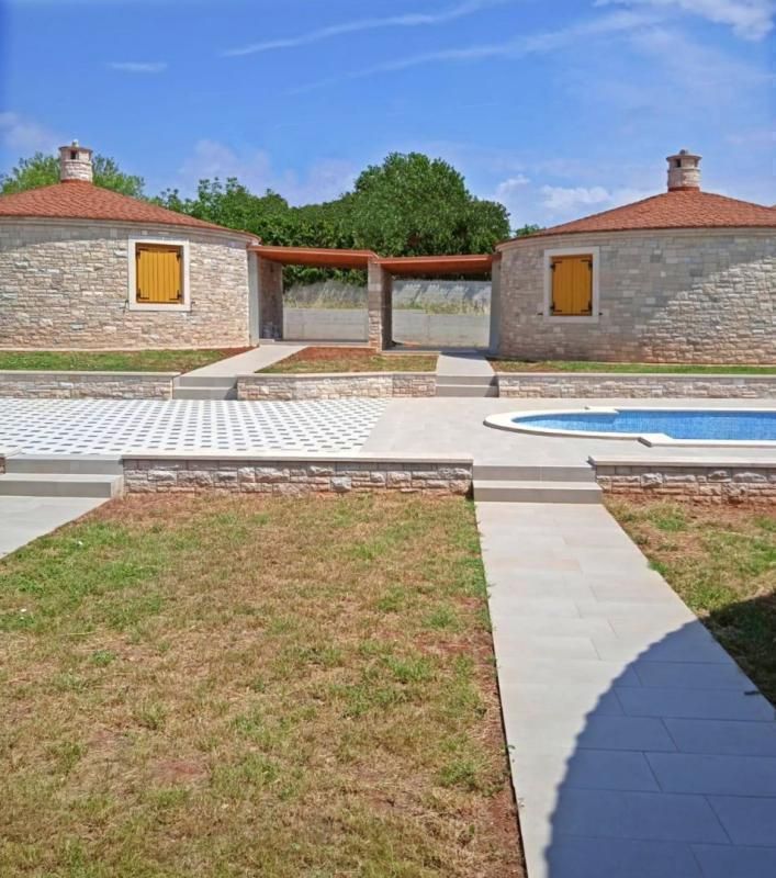 Hotel Marčana, Kroatien, 225 m² - Foto 1
