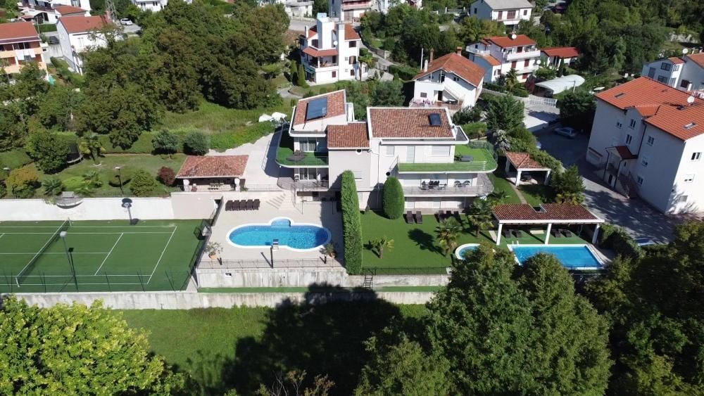 Villa Pobri, Croacia, 400 m² - imagen 1