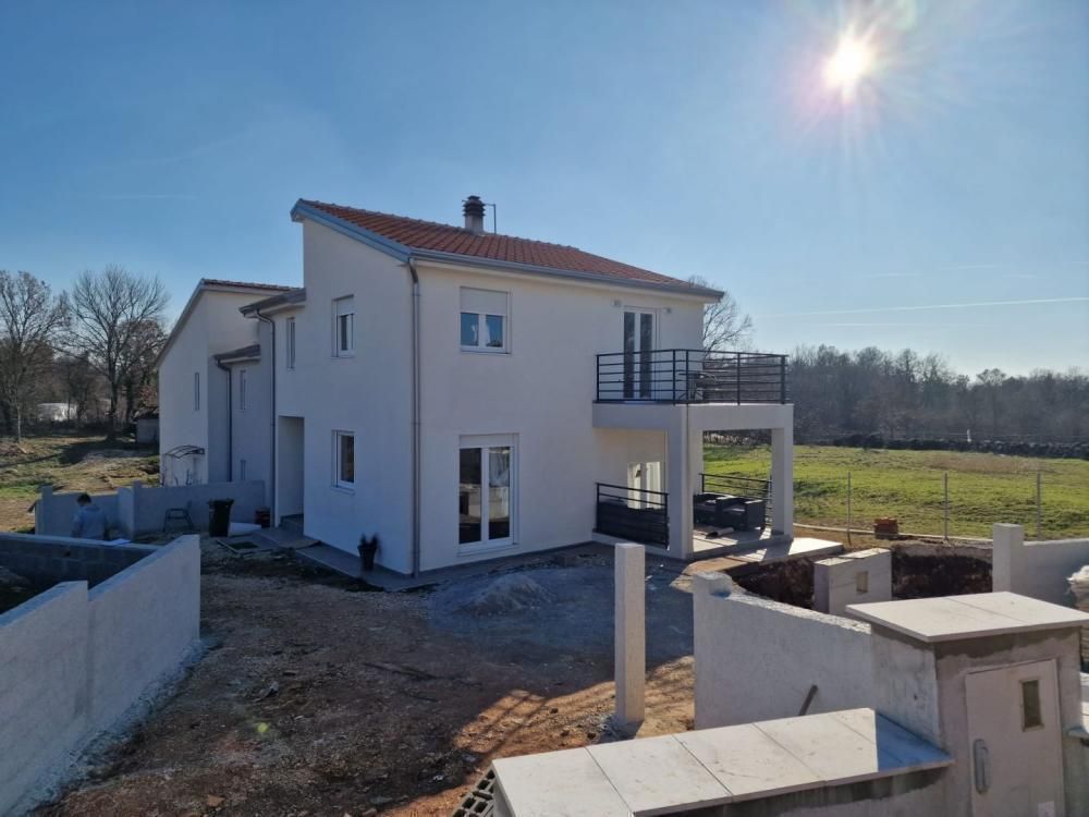 Villa en Poreč, Croacia, 380 m² - imagen 1