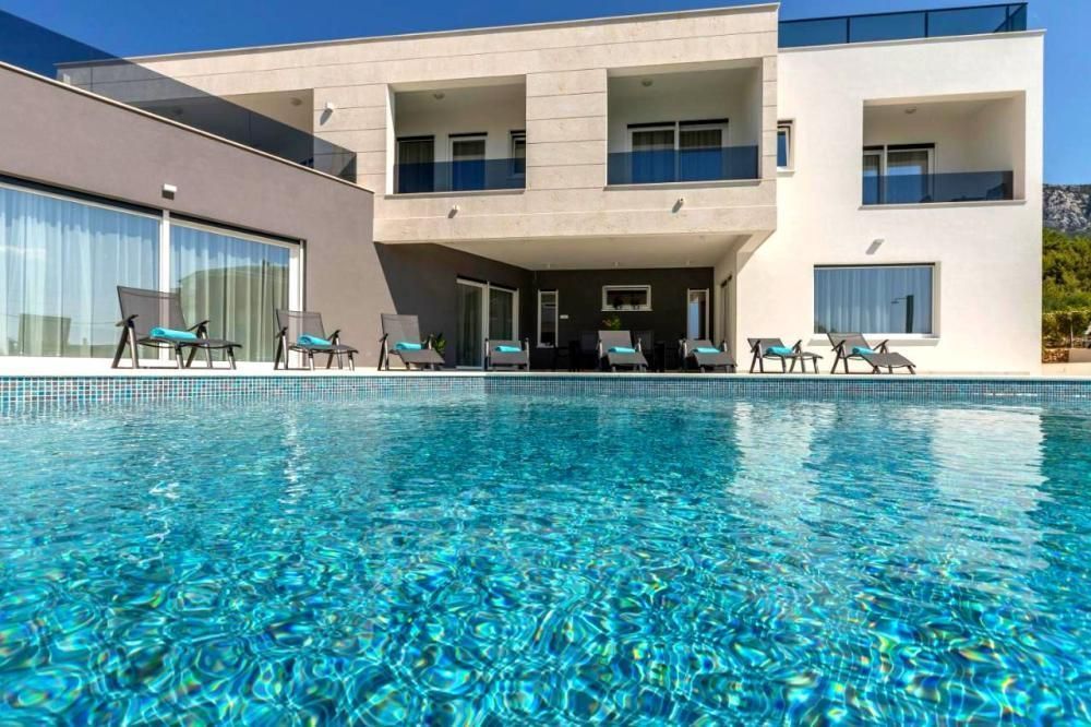Villa Kastela, Croatia, 350 m² - picture 1