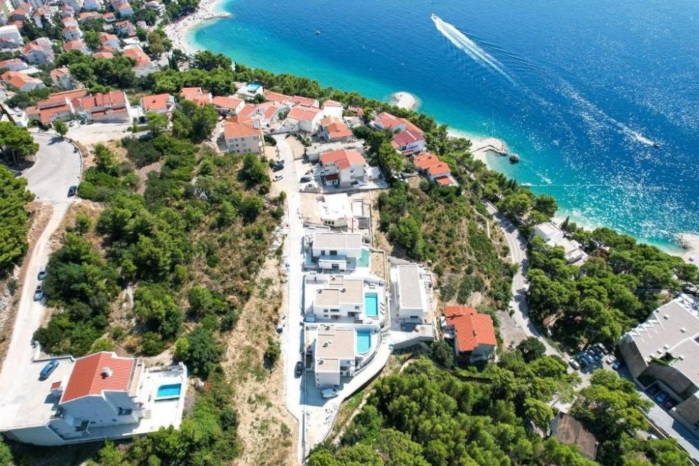 Villa in Baska Voda, Kroatien, 480 m² - Foto 1