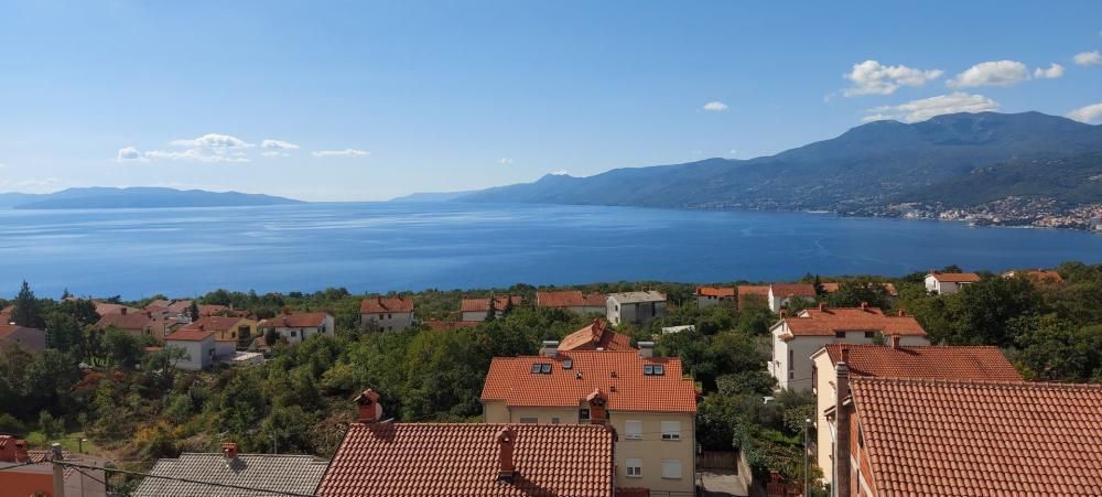 Villa en Rijeka, Croacia, 422 m² - imagen 1