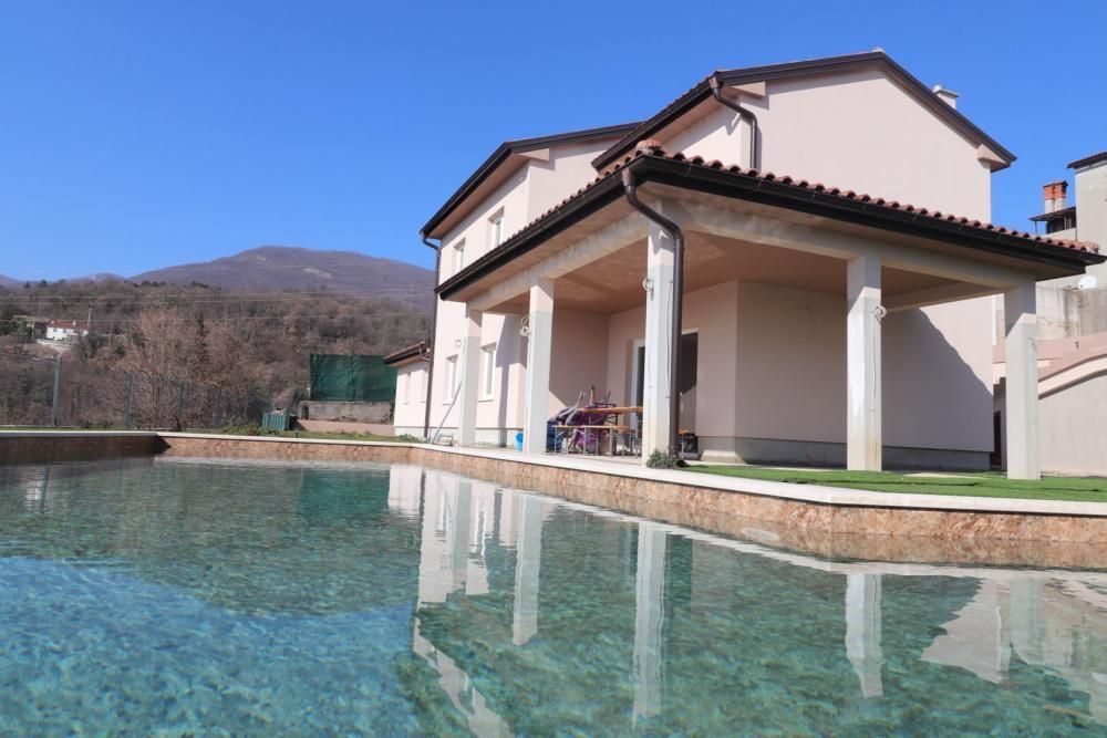 Villa en Bregi, Croacia, 112 m² - imagen 1