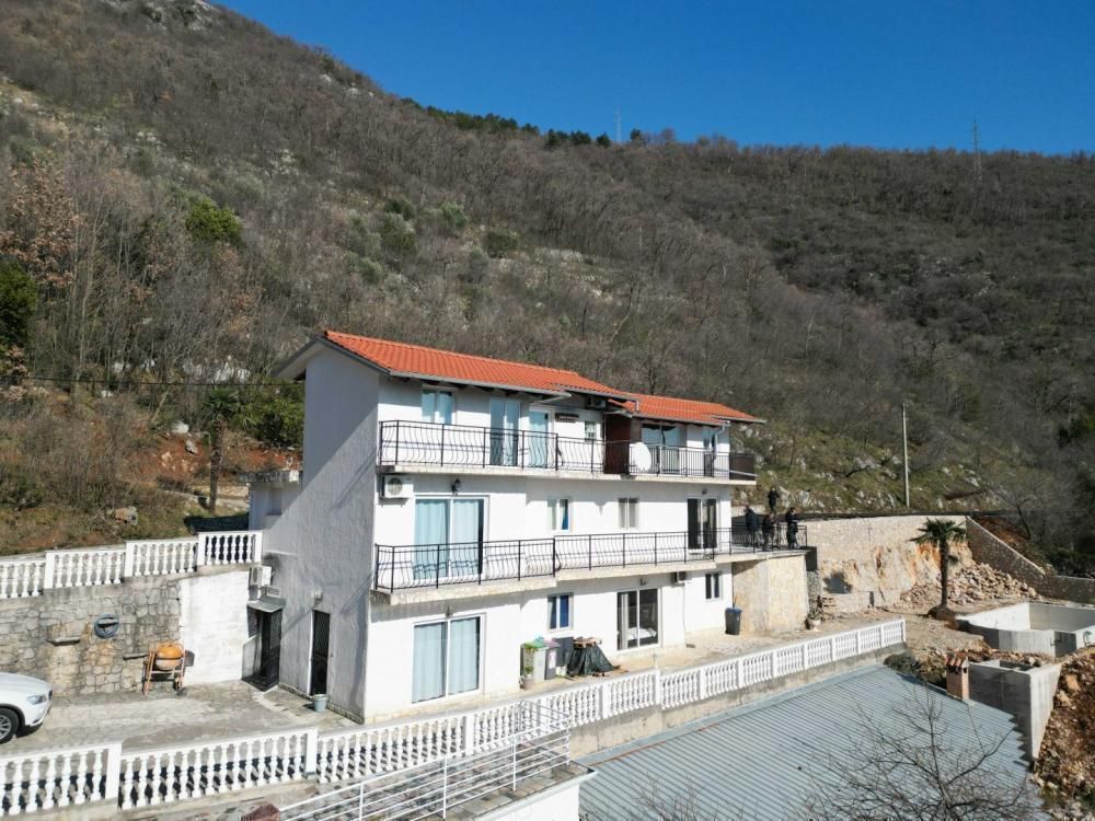 Hotel Mošćenička Draga, Croatia, 190 m² - picture 1