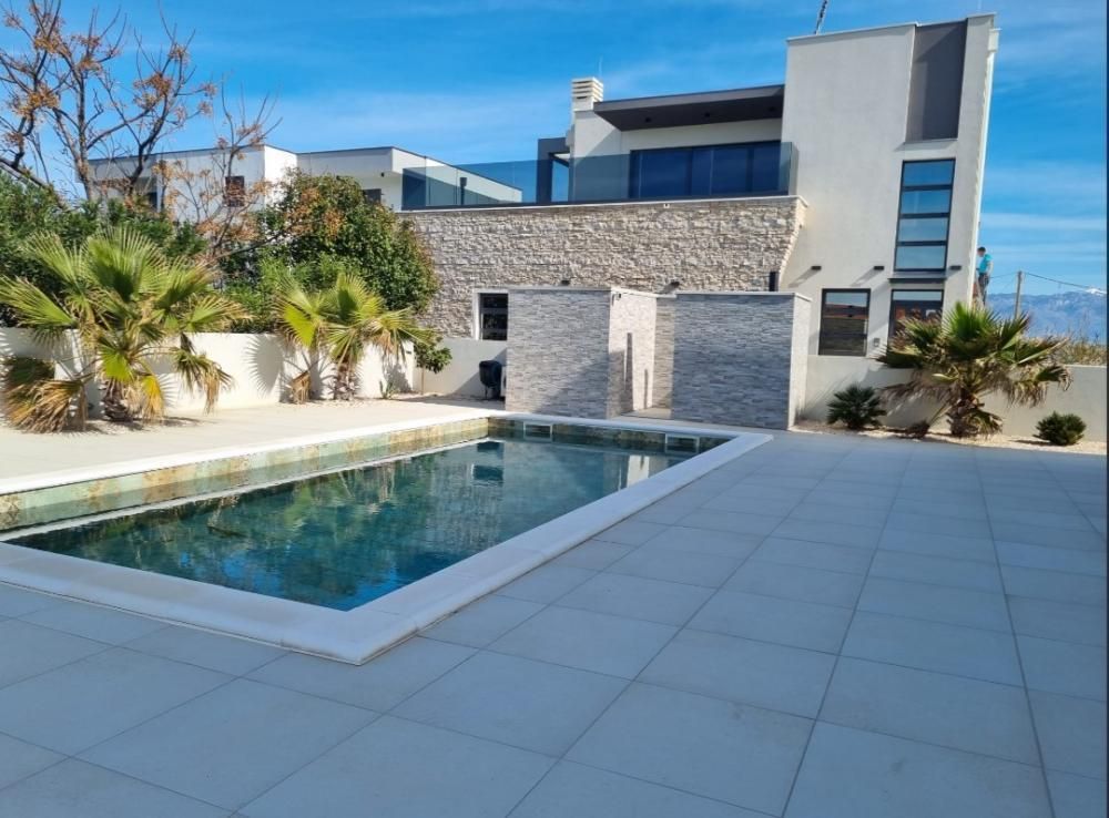 Villa en Zadar, Croacia, 364 m² - imagen 1