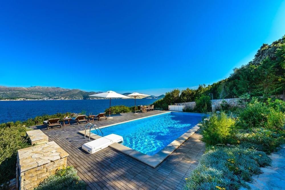 Villa en Dubrovnik, Croacia, 450 m² - imagen 1
