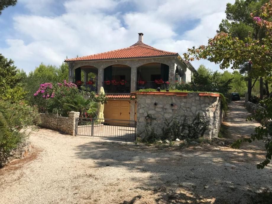 Villa in Brač, Kroatien, 200 m² - Foto 1