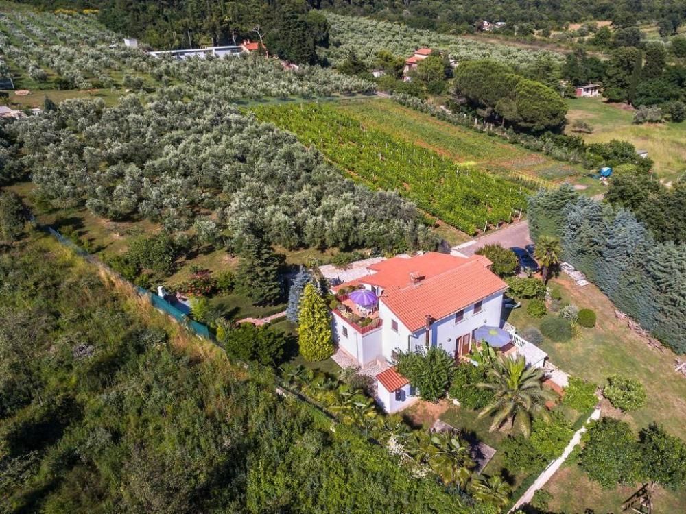 Villa en Medulin, Croacia, 240 m² - imagen 1